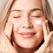 Skincare quotidiana per la prevenzione dello skin aging Skincare quotidiana per la prevenzione dello skin aging